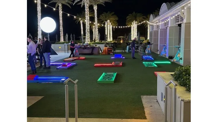 3-Hole Mini-Golf LED